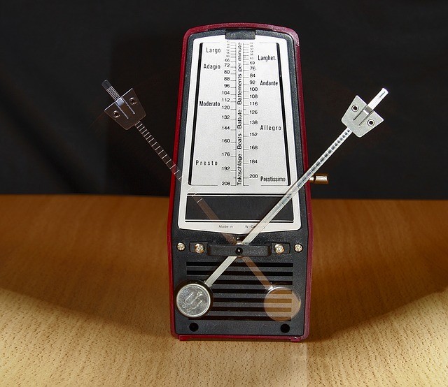 wind-up metronome
